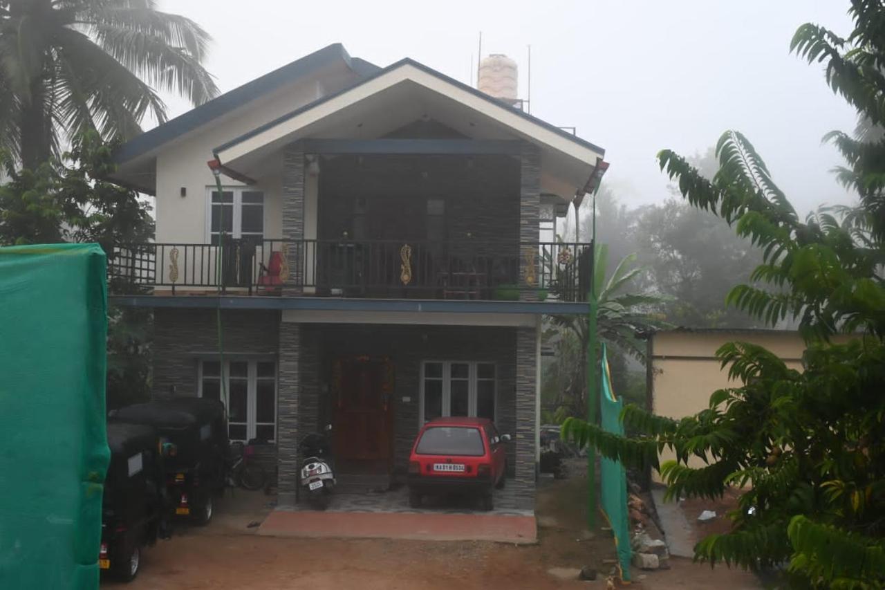 Halase Homestay Mudigere Esterno foto