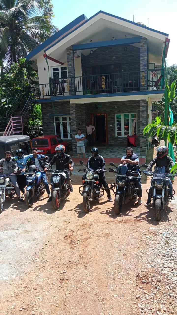 Halase Homestay Mudigere Esterno foto